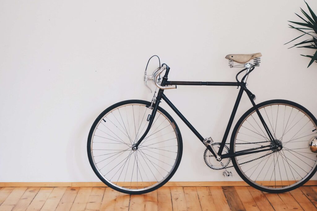 Road Sport Vintage Wheel Retro Old 1024x683